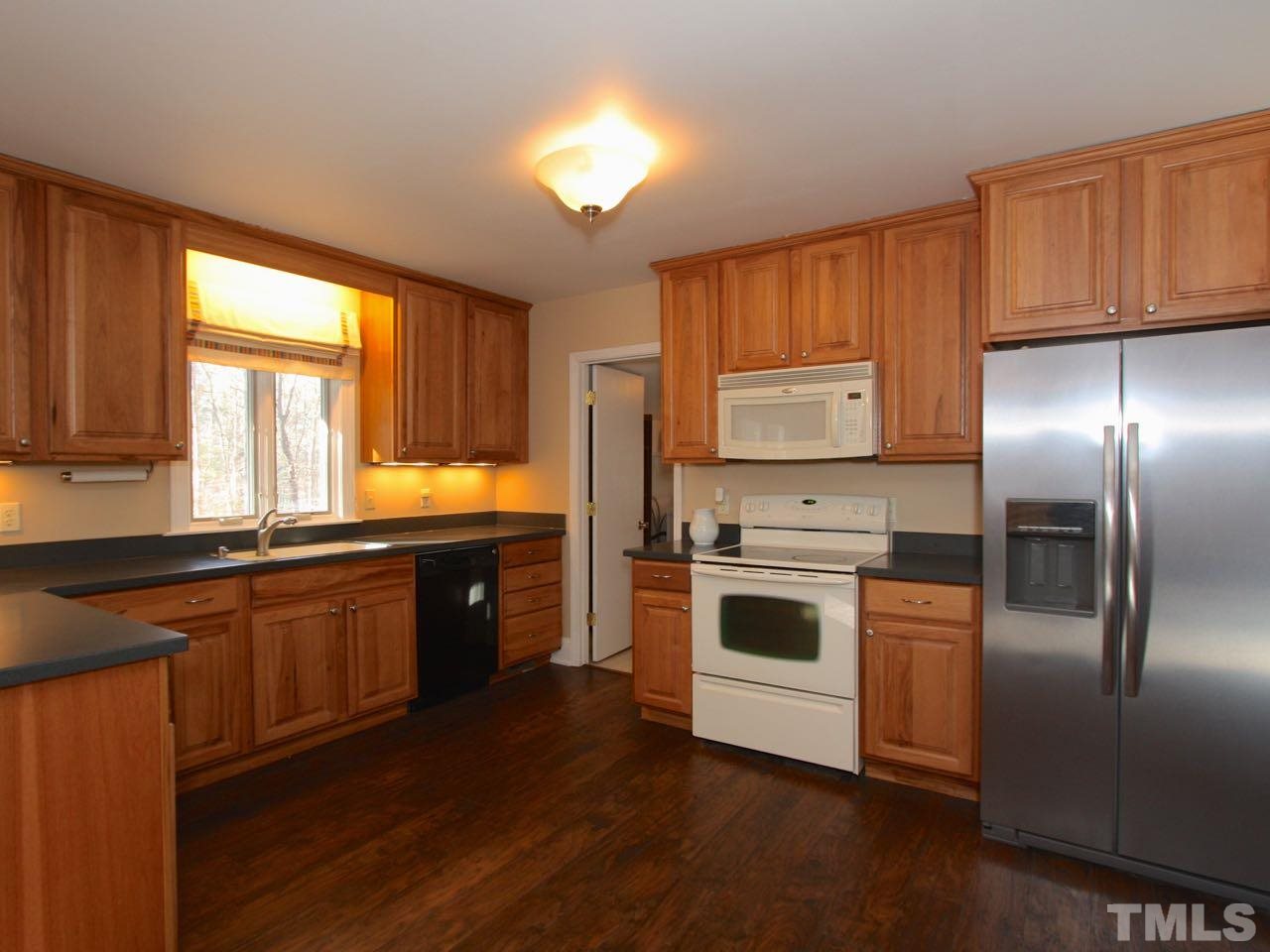 10001 Waterford Court Raleigh, NC 27613 - Photo 4 of 19 Gallery Image 4