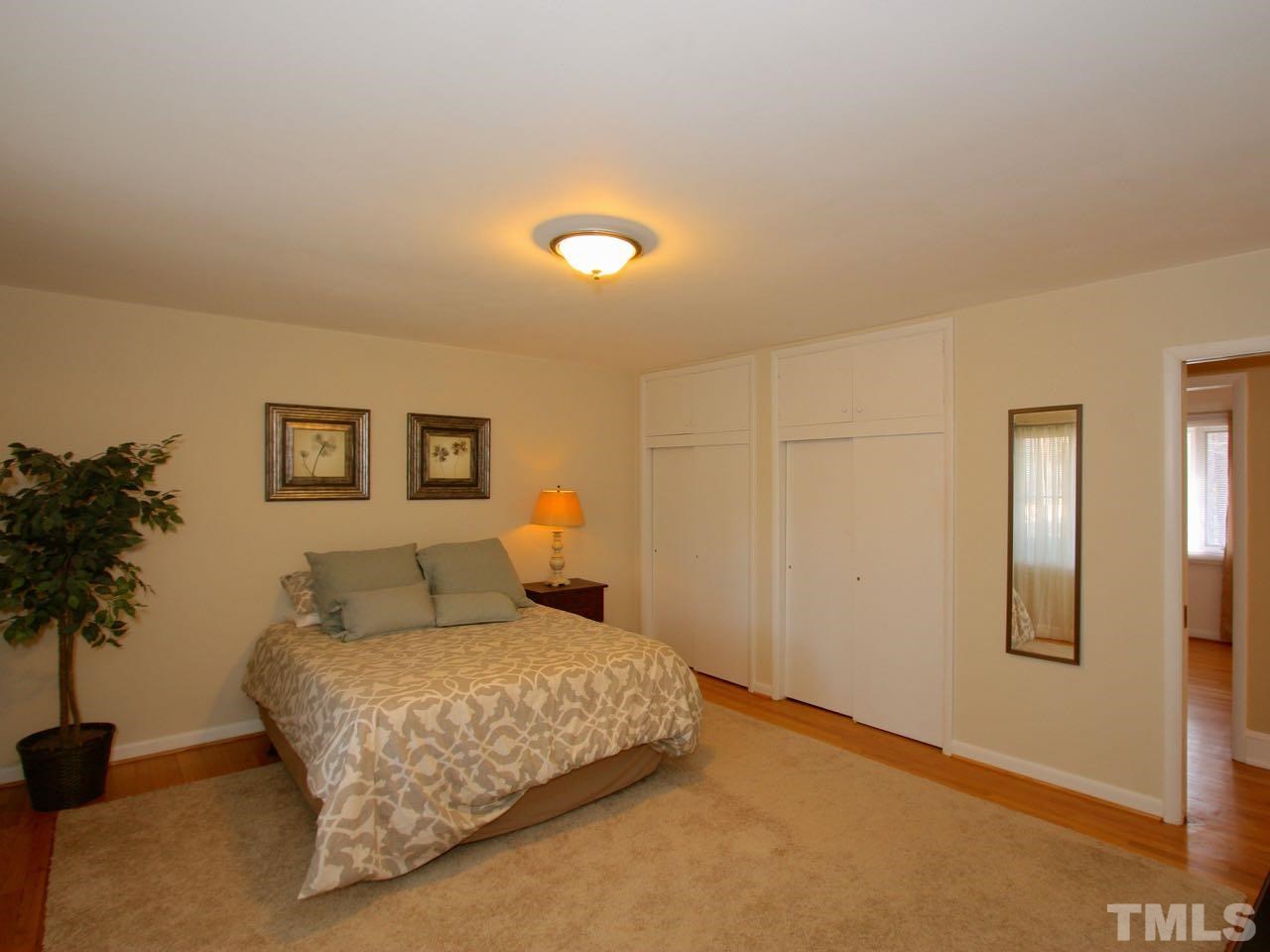 10001 Waterford Court Raleigh, NC 27613 - Photo 8 of 19 Gallery Image 8