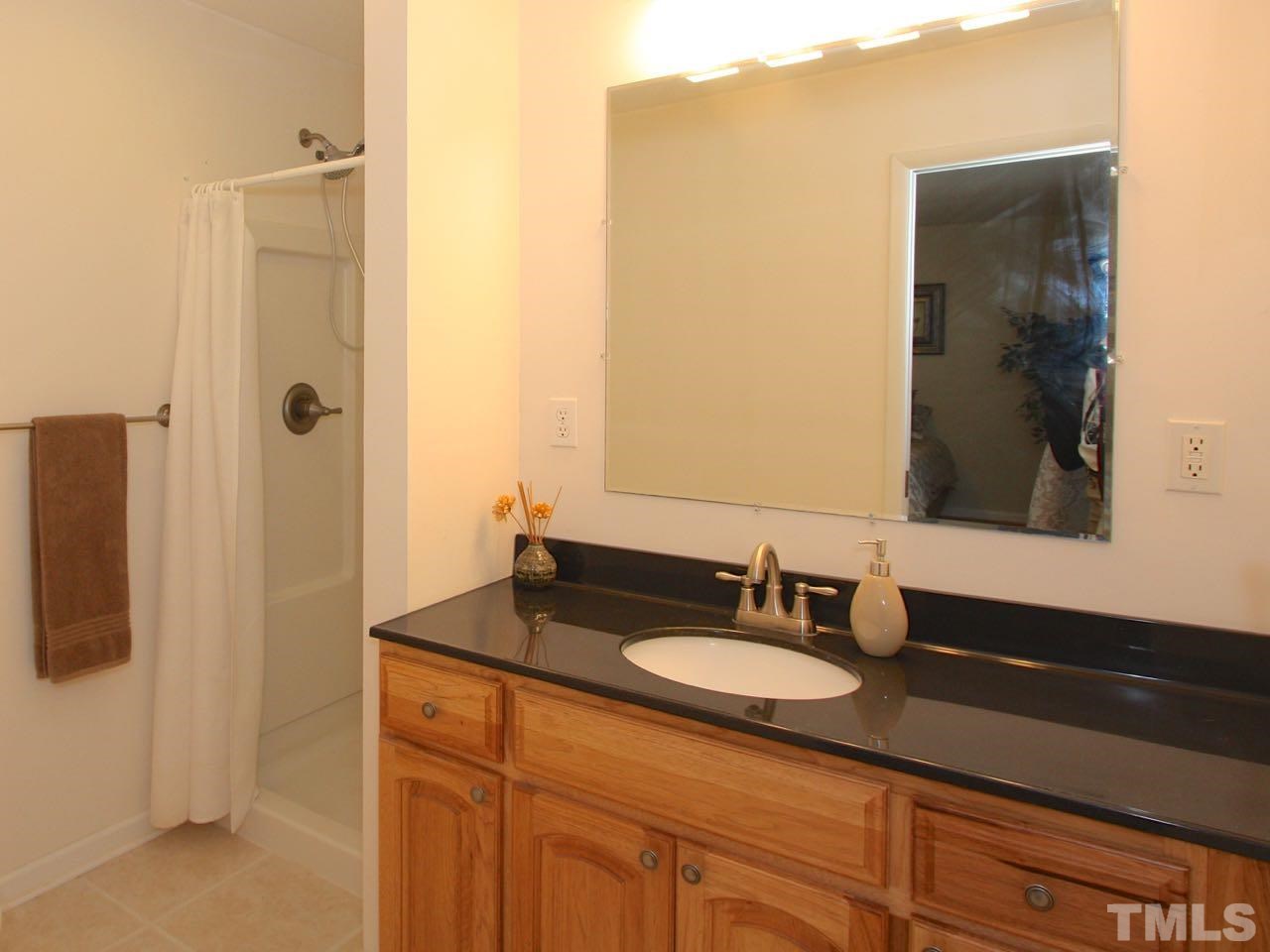 10001 Waterford Court Raleigh, NC 27613 - Photo 10 of 19 Gallery Image 10