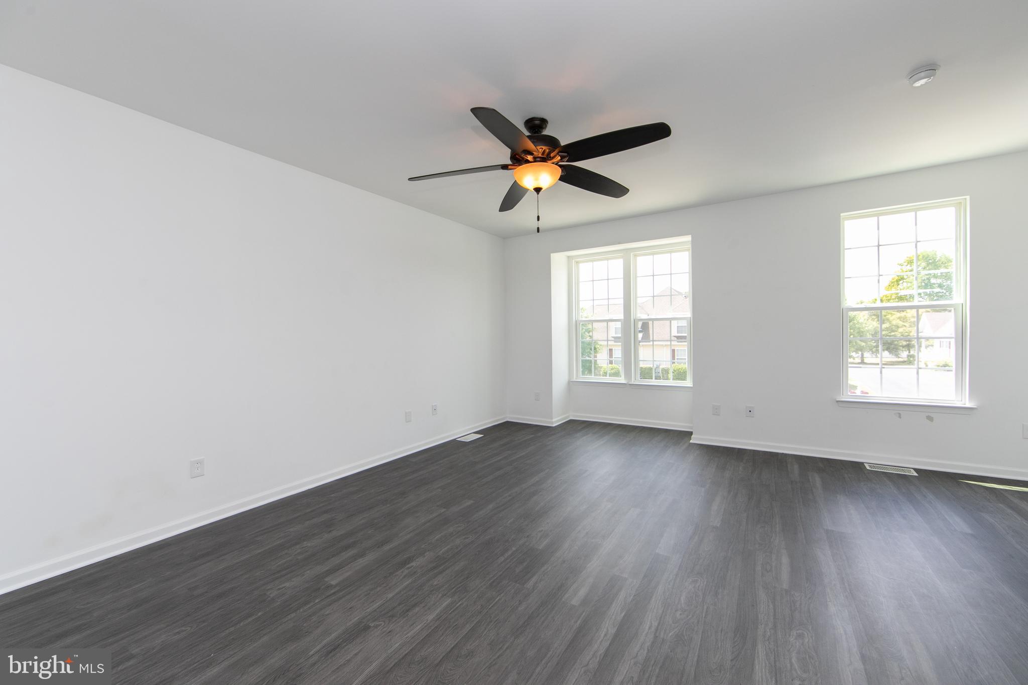 205 Emerson Court Clementon, NJ 08021 - Photo 16 of 37