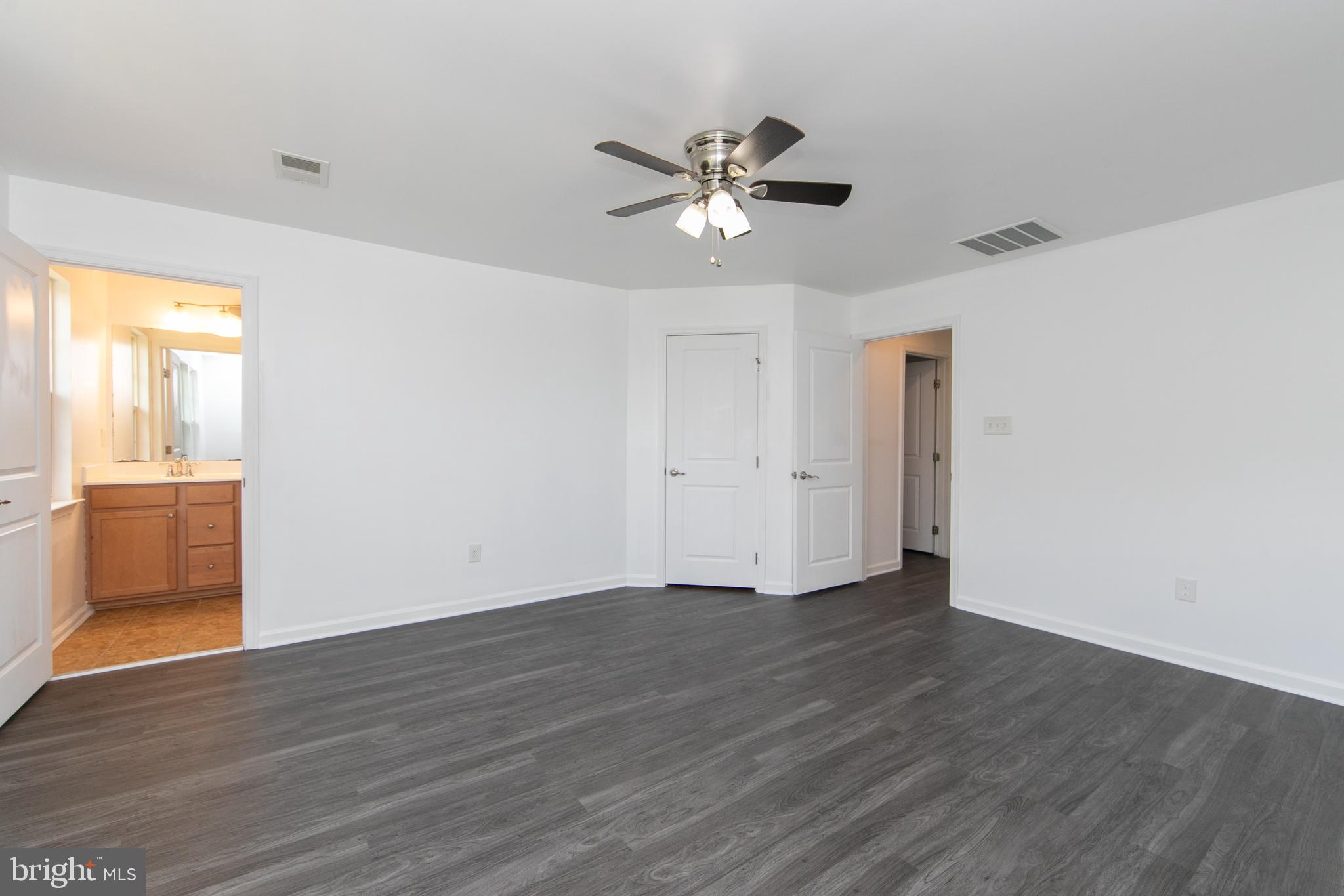 205 Emerson Court Clementon, NJ 08021 - Photo 22 of 37