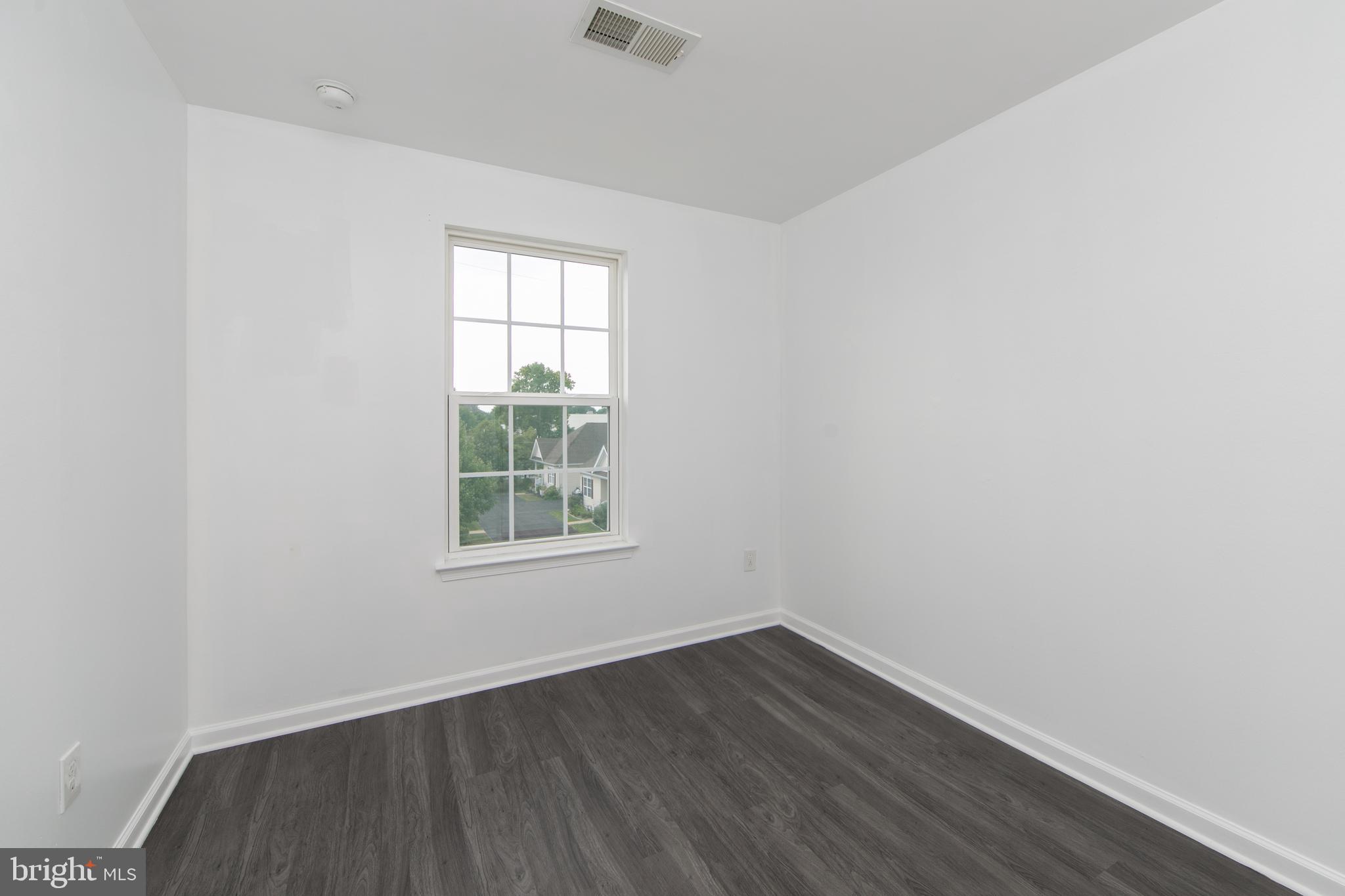 205 Emerson Court Clementon, NJ 08021 - Photo 26 of 37