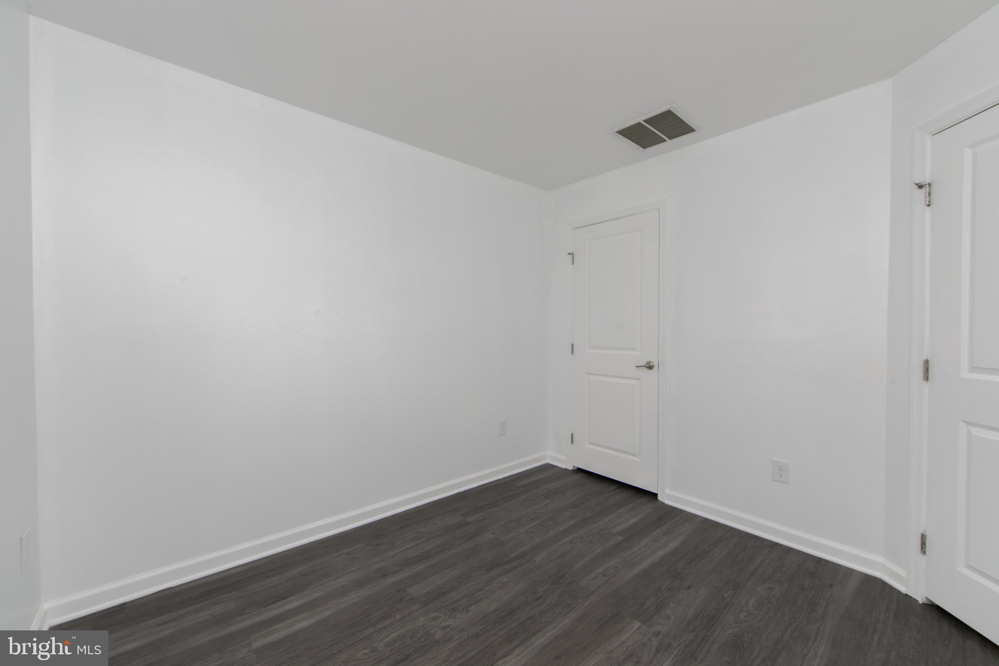 205 Emerson Court Clementon, NJ 08021 - Photo 27 of 37