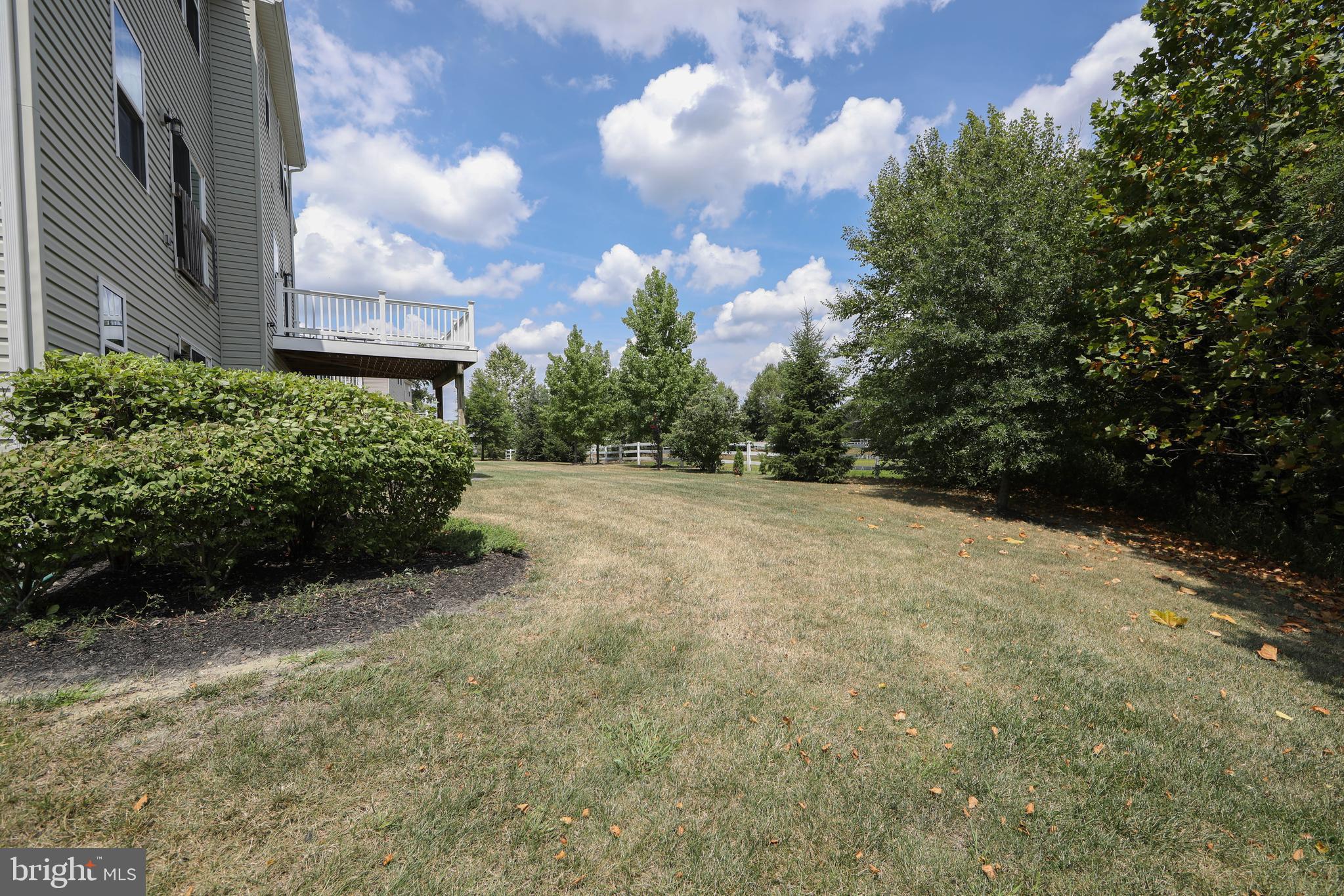 205 Emerson Court Clementon, NJ 08021 - Photo 34 of 37