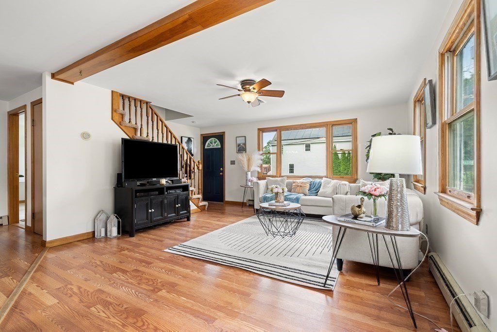 10 Pond Road Westford, MA 01886 - Photo 3 of 26 Gallery Image 3