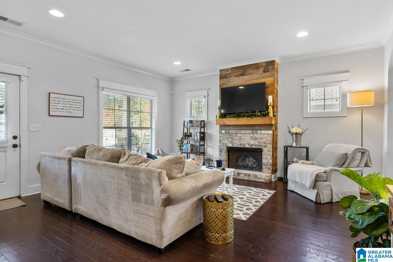 2940 Montevallo Park Road Birmingham, AL 35210 - Photo 8 of 32