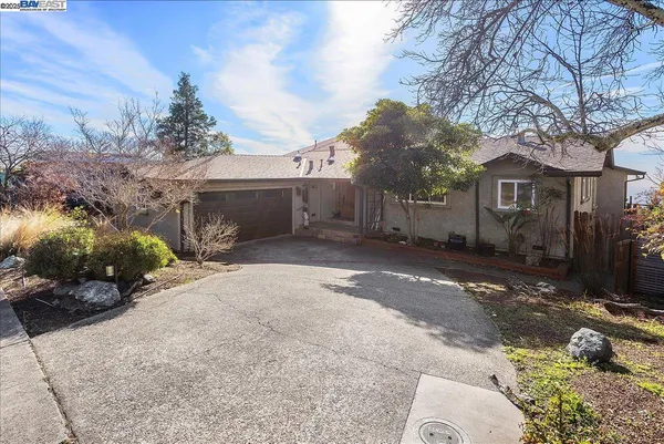 $7,500 | 75 Chadbourne Way, Oakland, CA 94619