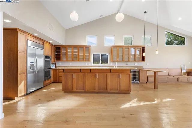 $7,500 | 75 Chadbourne Way, Oakland, CA 94619