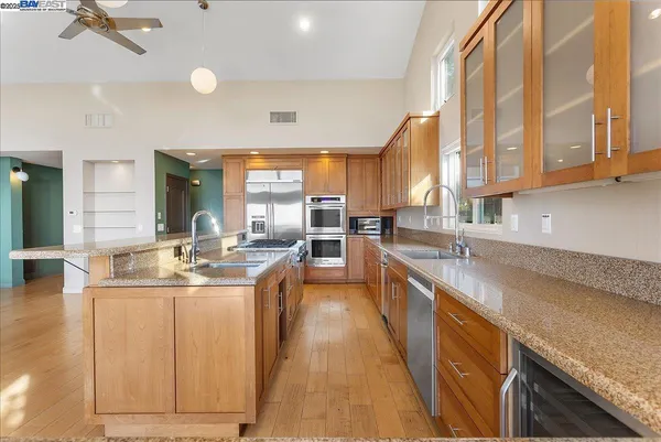 $7,500 | 75 Chadbourne Way, Oakland, CA 94619