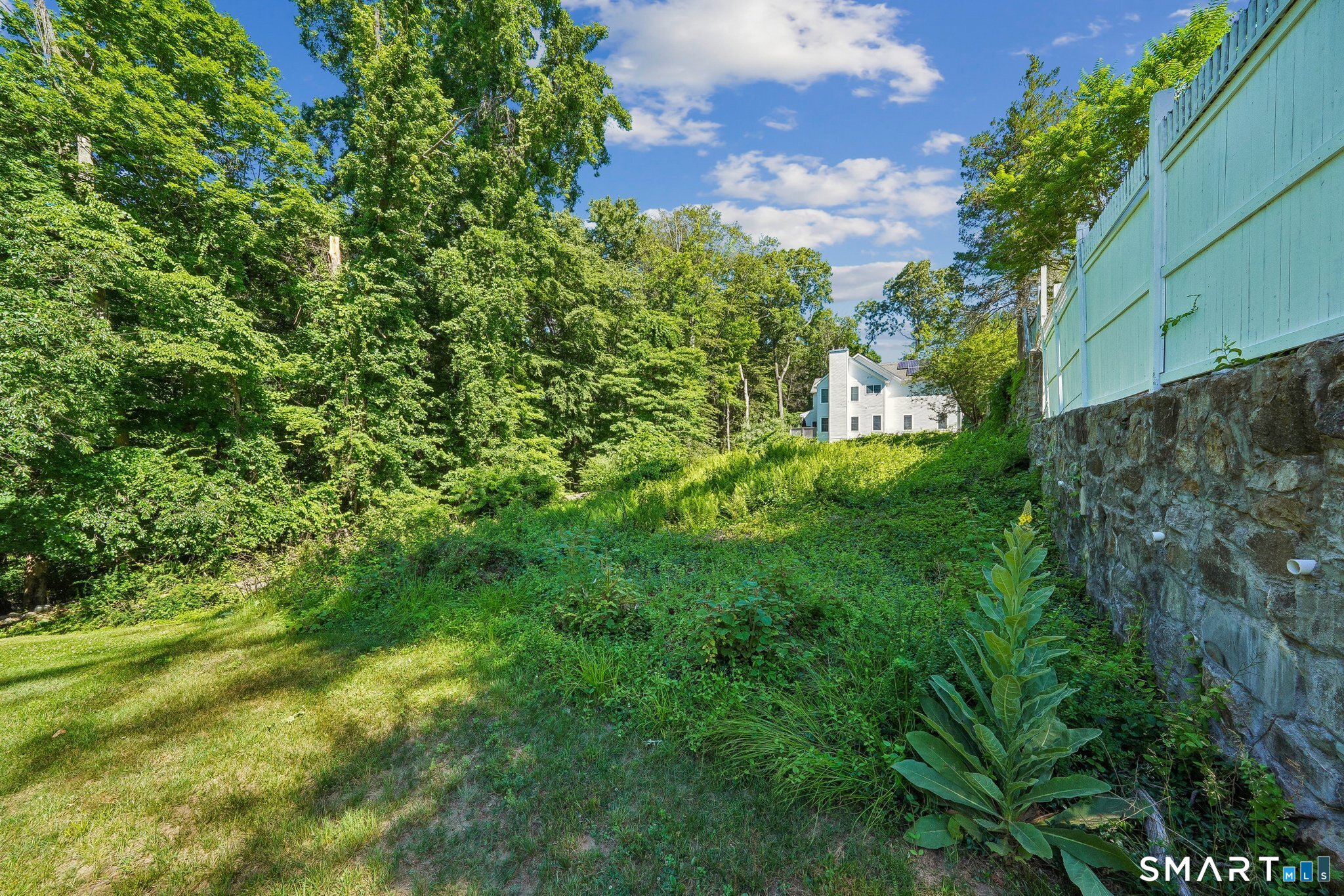 132 East Hunting Ridge Road Stamford, CT 06903 - Photo 25 of 29 Additional lot