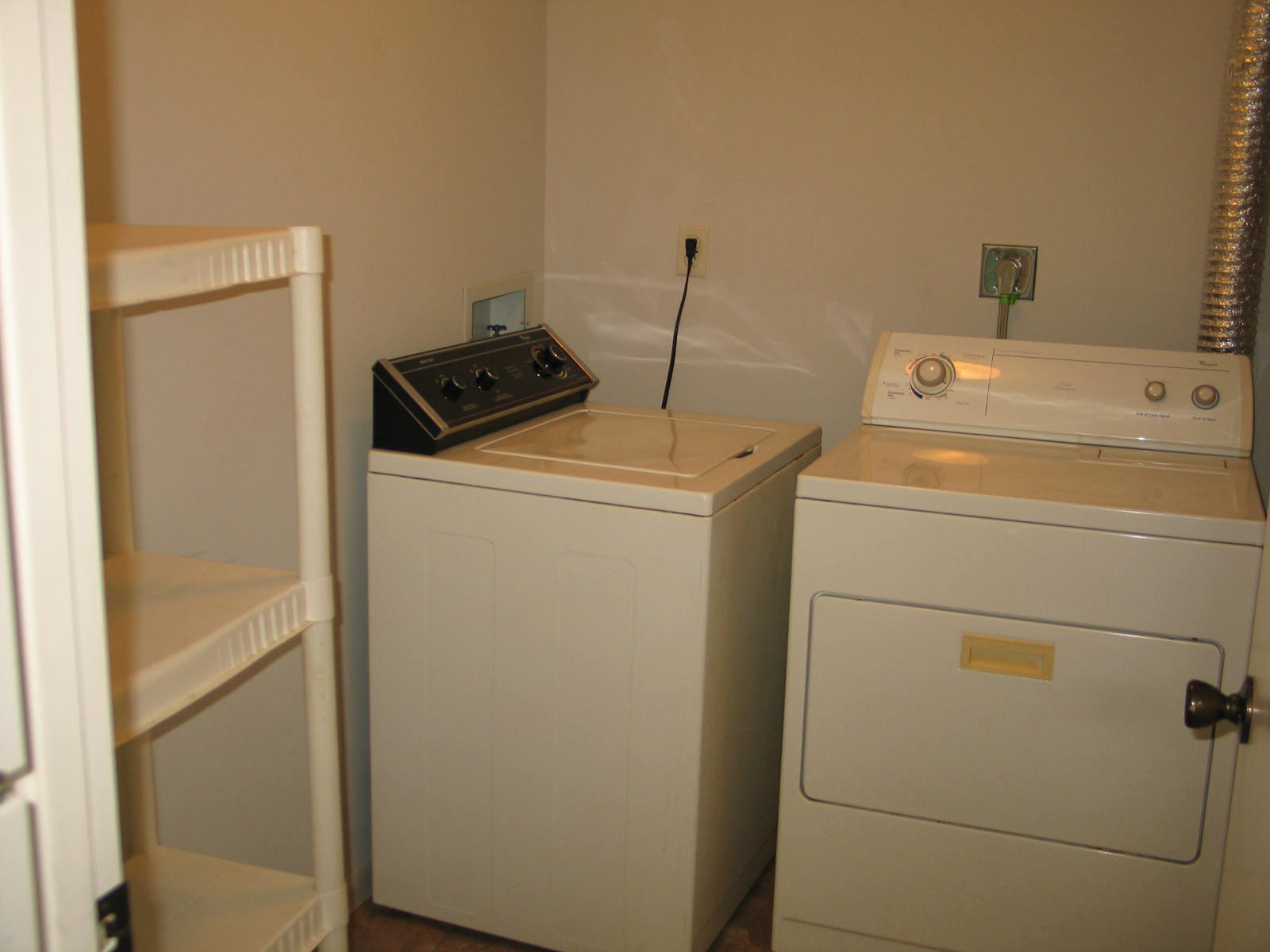 300 Timber Ridge Drive, Unit 8 Wilder, KY 41071 - Photo 20 of 23 Gallery Image 20