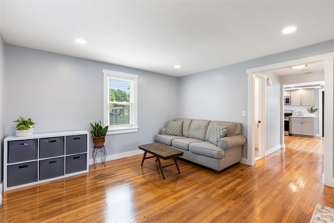 12 Highview Avenue Warren, RI 02885 - Photo 21 of 47