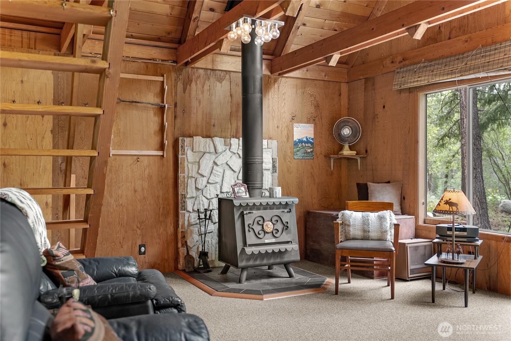 37 East Buttermilk Creek Road Twisp, WA 98856 - Photo 5 of 36