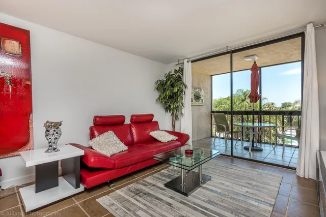 $2,700 | 2255 Lindell Boulevard, Unit 4306, Delray Beach, FL 33444