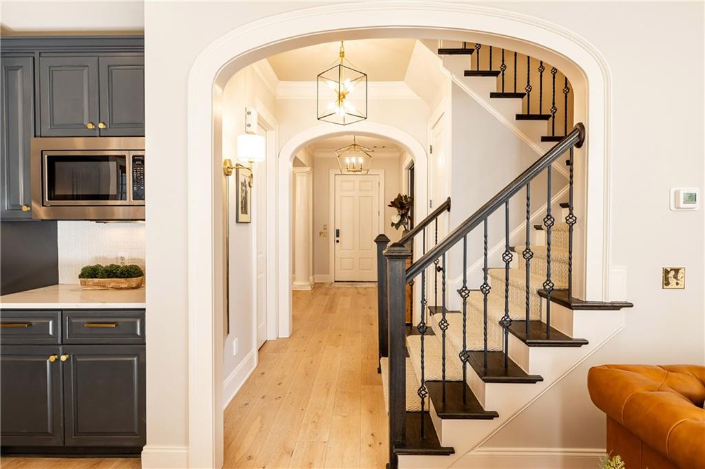 6810 Lullwater Road Cumming, GA 30040 - Photo 24 of 63