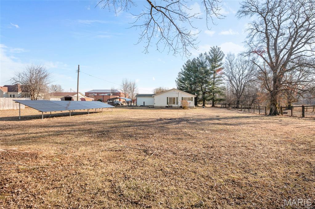 607 South Main Street Sorento, IL 62086 - Photo 5 of 30