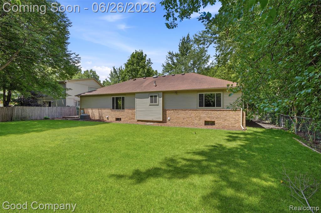 21466 Ruth Street Farmington, MI 48336 - Photo 34 of 37