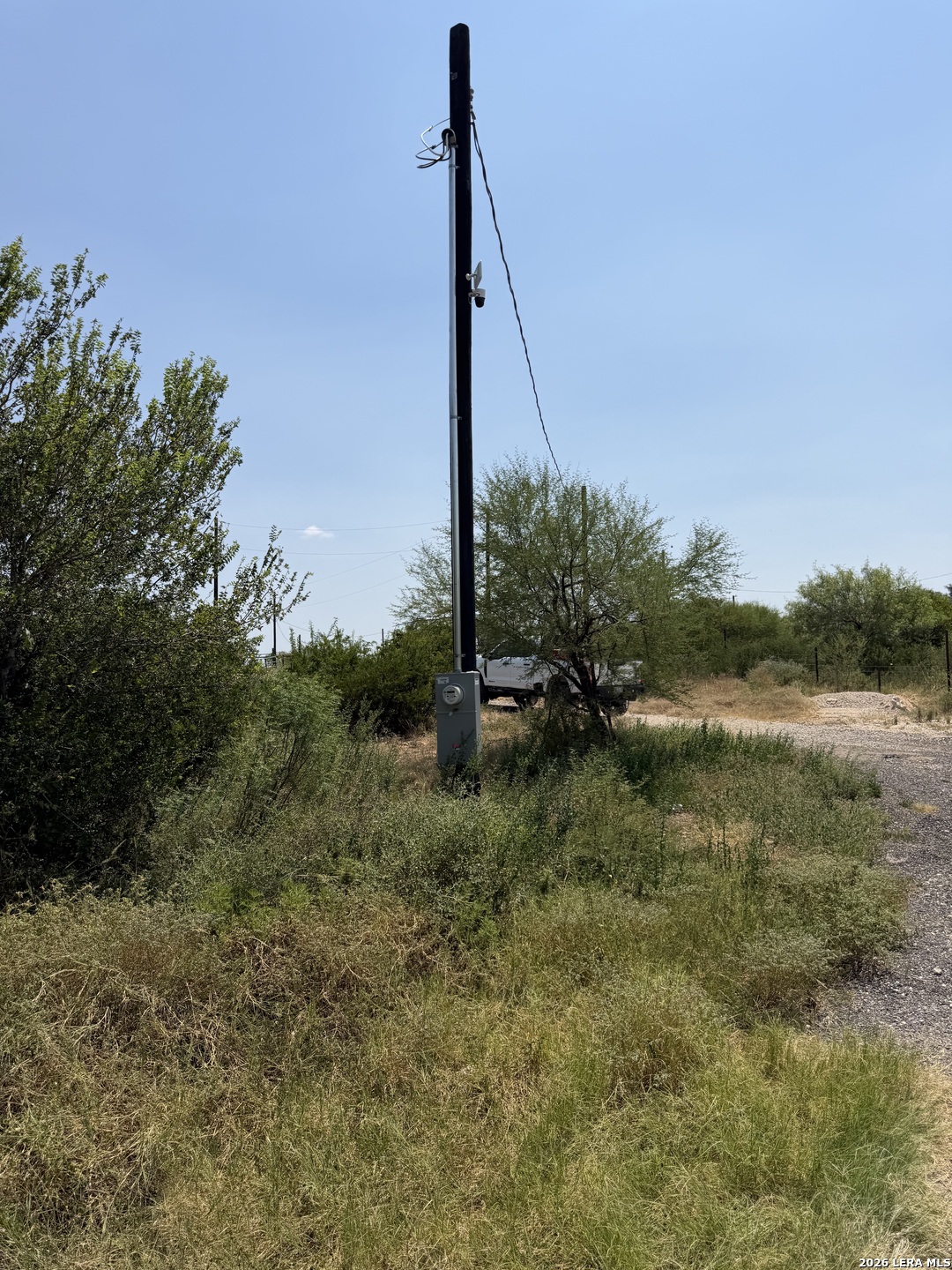 710 Frst Crk Road Devine, TX 78016 - Photo 2 of 5 Gallery Image 2