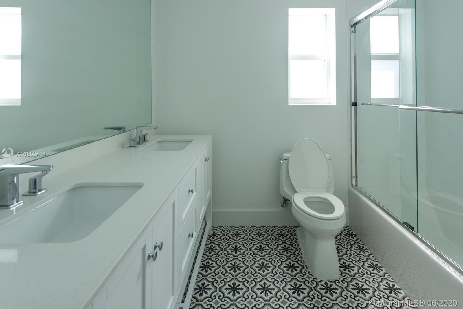 444 Southwest 24th Road Miami, FL 33129 - Photo 15 of 21