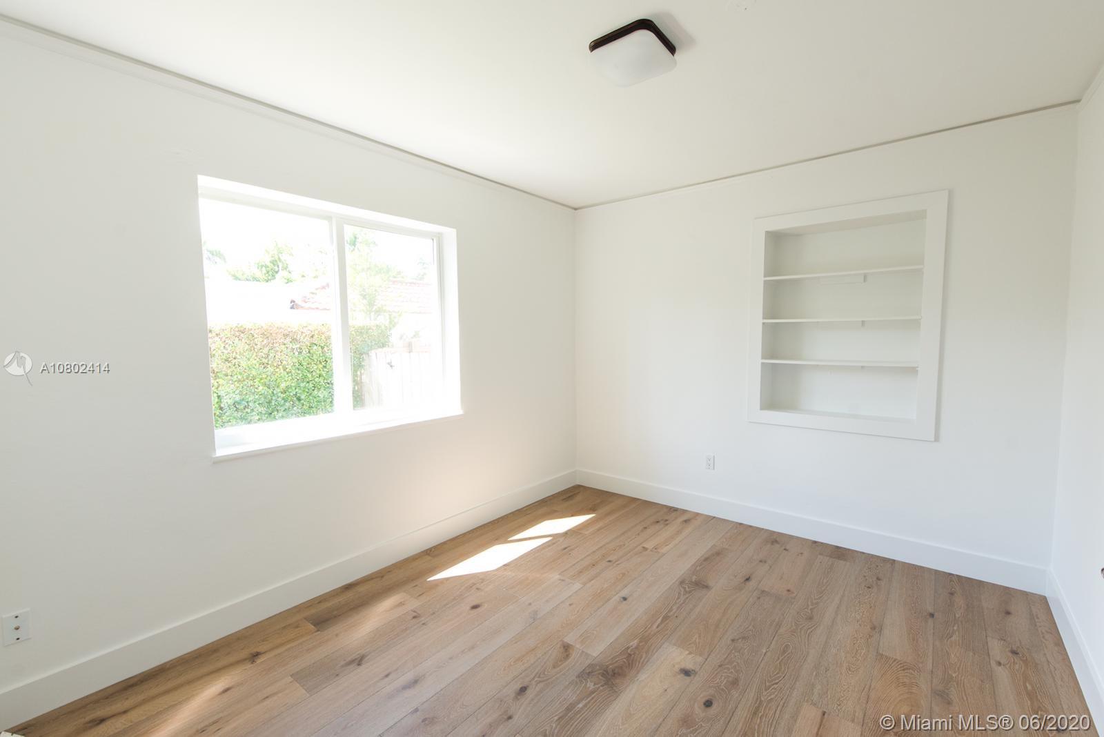 444 Southwest 24th Road Miami, FL 33129 - Photo 9 of 21