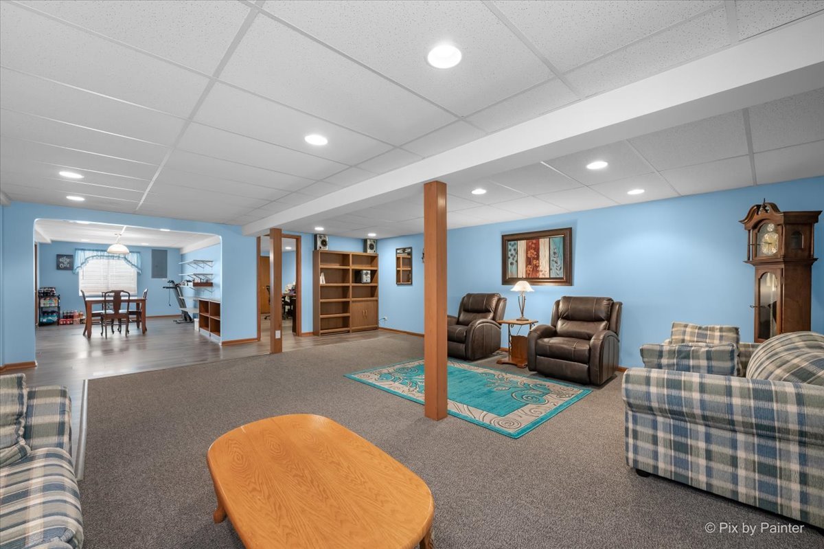 750 Pentwater Road Romeoville, IL 60446 - Photo 39 of 53 Gallery Image 39
