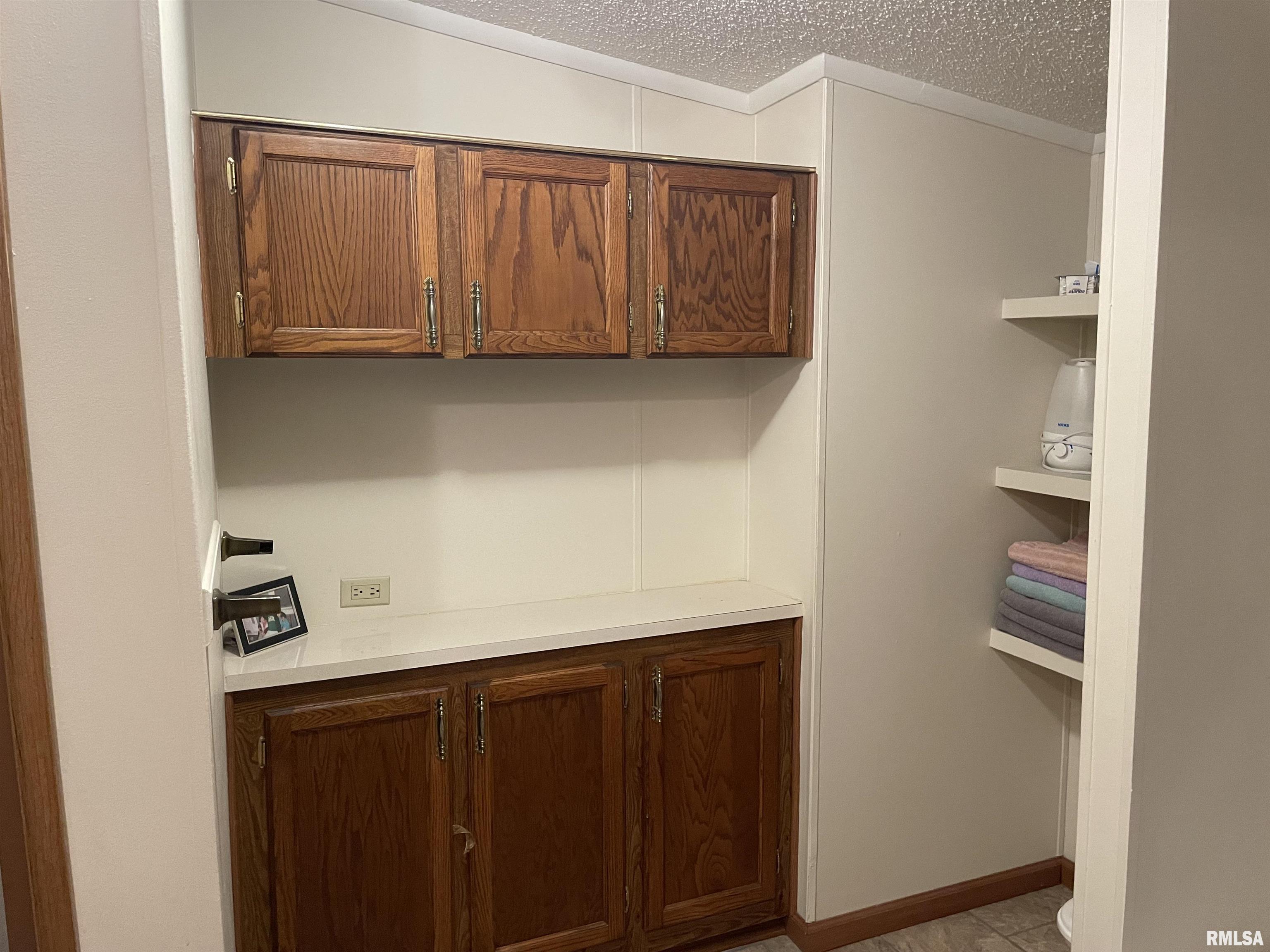 1236 North Oaklane Road, Unit 226 Springfield, IL 62707 - Photo 14 of 21