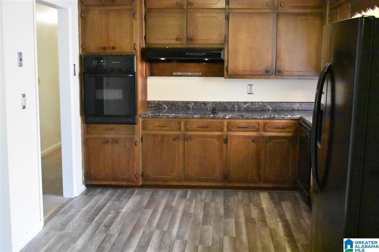 4124 Cloverdale Road Anniston, AL 36207 - Photo 13 of 29