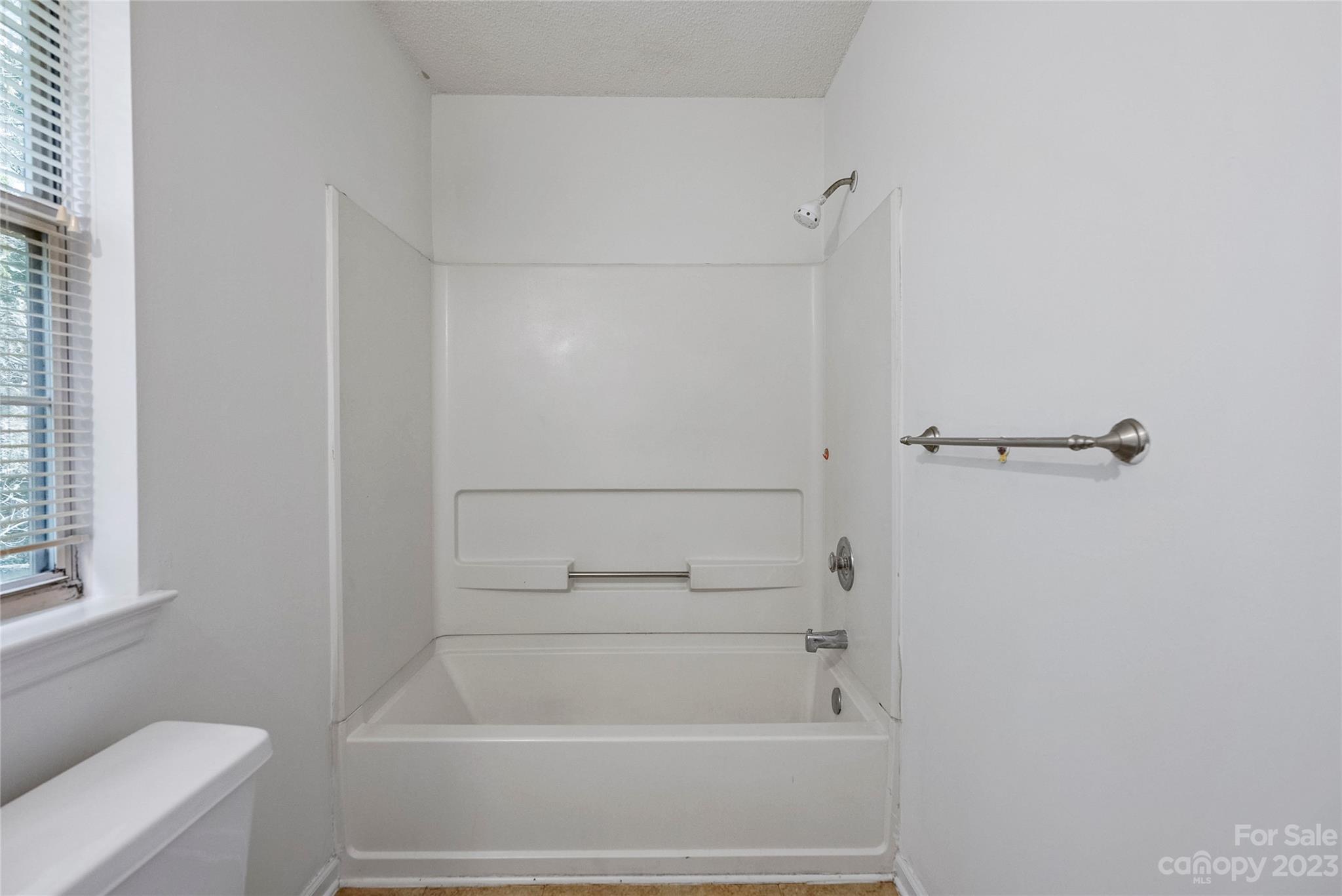 6006 Running Deer Road Charlotte, NC 28214 - Photo 15 of 23 Gallery Image 15