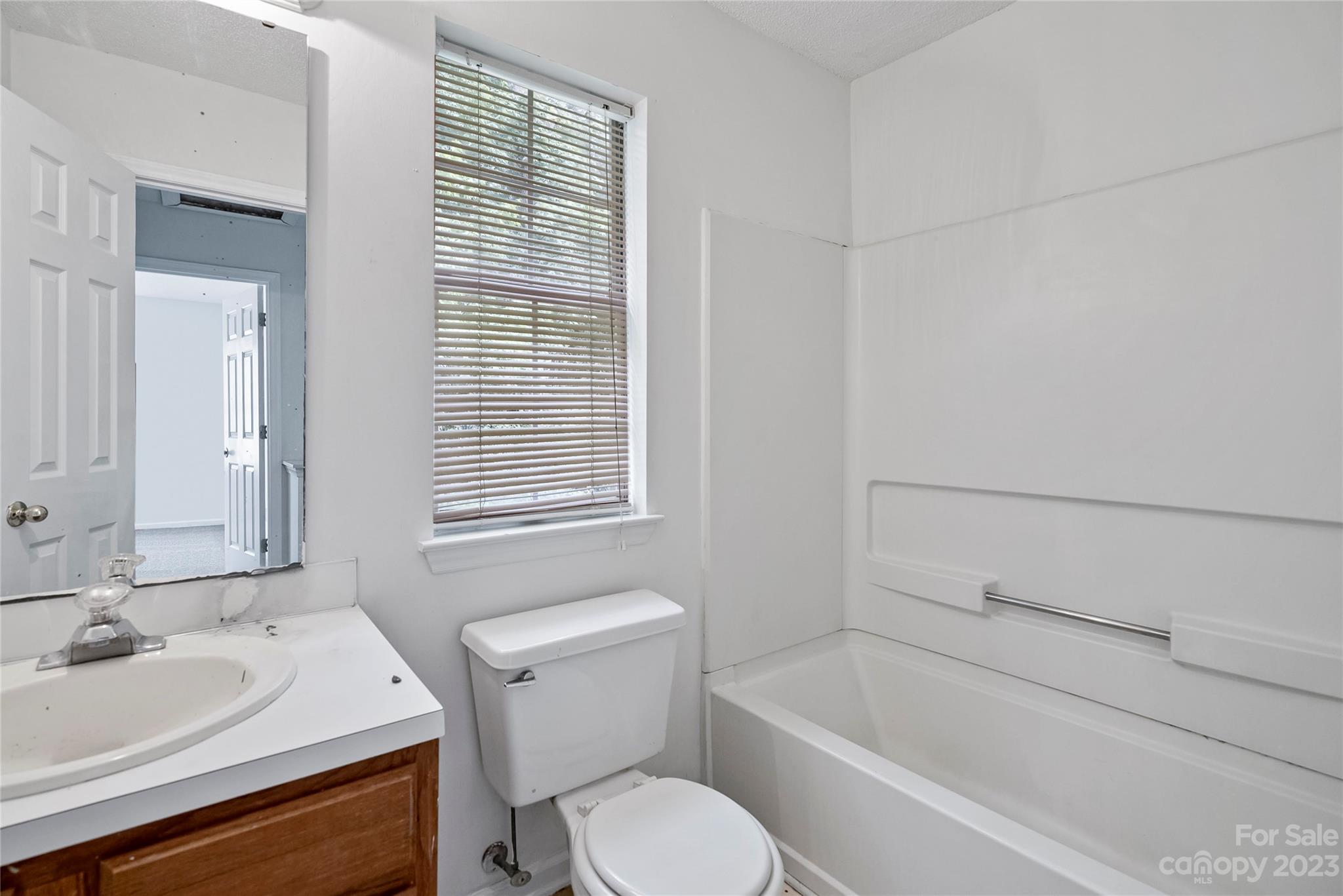 6006 Running Deer Road Charlotte, NC 28214 - Photo 16 of 23 Gallery Image 16