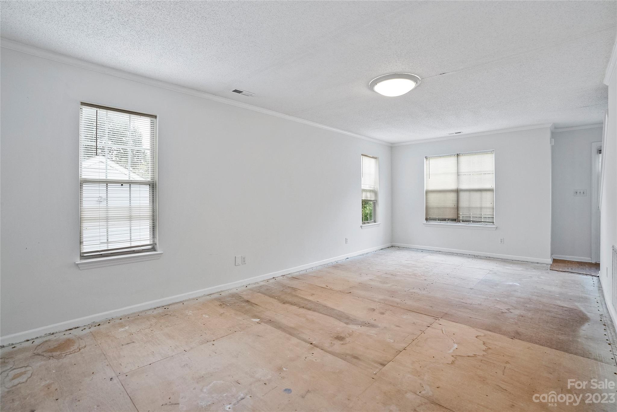 6006 Running Deer Road Charlotte, NC 28214 - Photo 10 of 23 Gallery Image 10