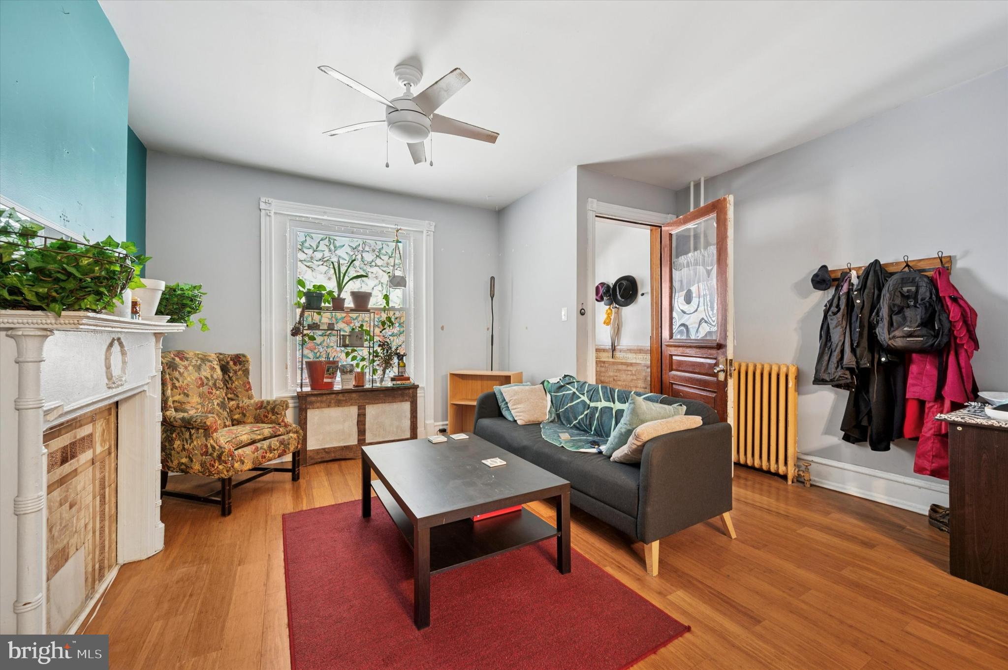 1320 Divinity Street Philadelphia, PA 19143 - Photo 13 of 23 Living room