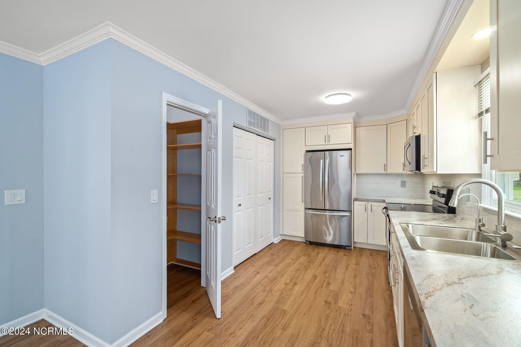 800 Barbour Road Morehead City, NC 28557 - Photo 13 of 36 13-web-or-mls-800-barbour-rd-13