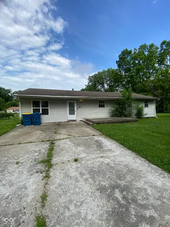 $147,000 | 3560 Bradford Drive, Indianapolis, IN 46221