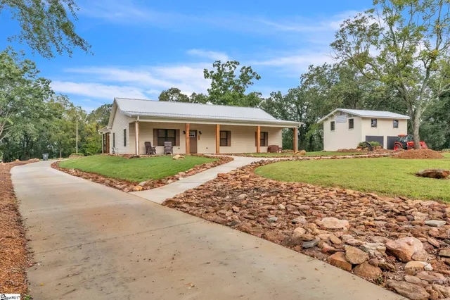 $525,000 | 303 North Norris Drive, Norris, SC 29667