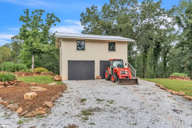 $525,000 | 303 North Norris Drive, Norris, SC 29667