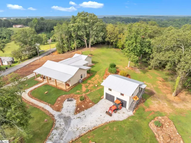 $525,000 | 303 North Norris Drive, Norris, SC 29667