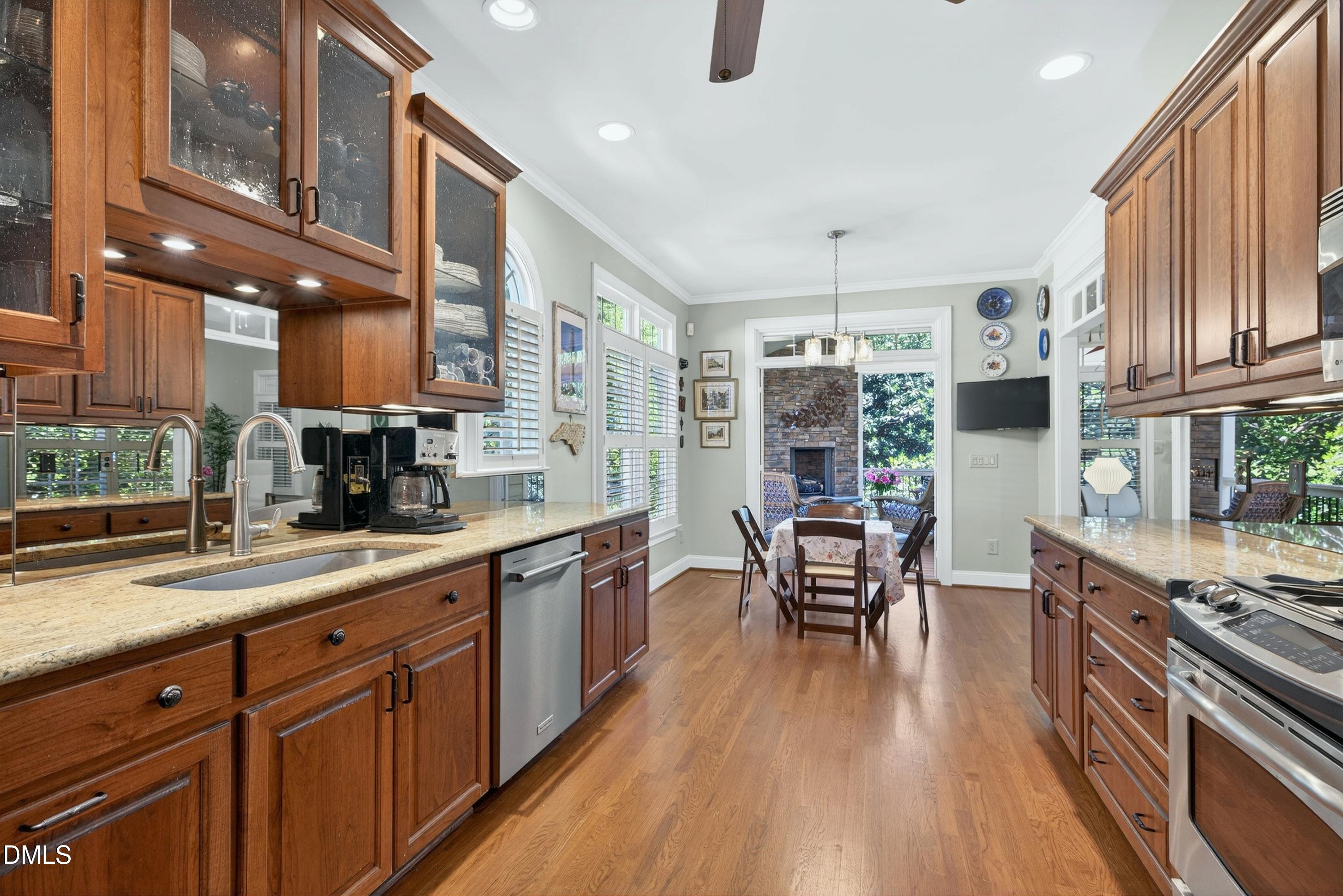 1017 Wedgeland Drive Raleigh, NC 27615 - Photo 15 of 46 WScene-26