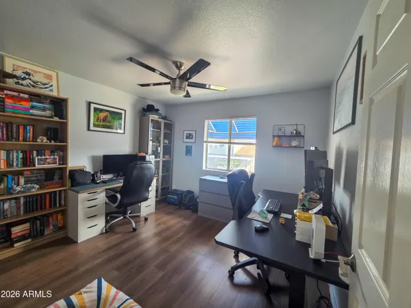 $302,000 | 220 North 22nd Place, Unit 2006, Mesa, AZ 85213