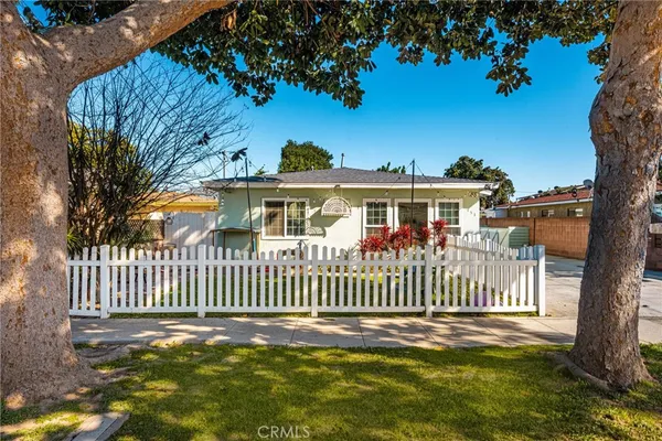 $1,599,000 | 151 South Parker Street, Orange, CA 92868