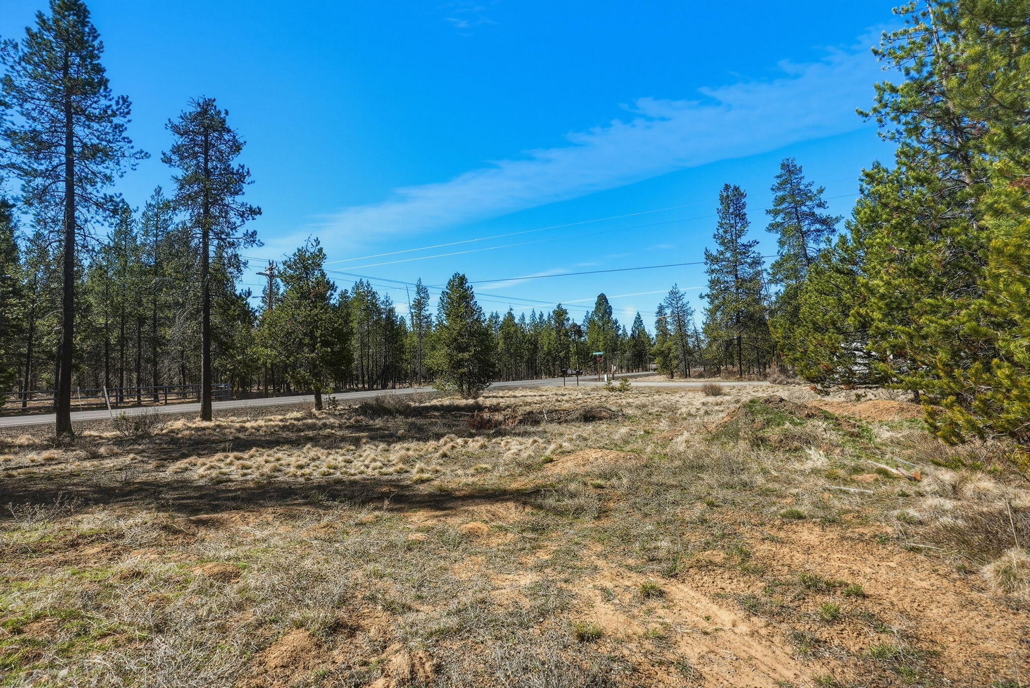 55601 Swan Road Bend, OR 97707 - Photo 34 of 41 52-web-or-mls-Riley_Visuals_052