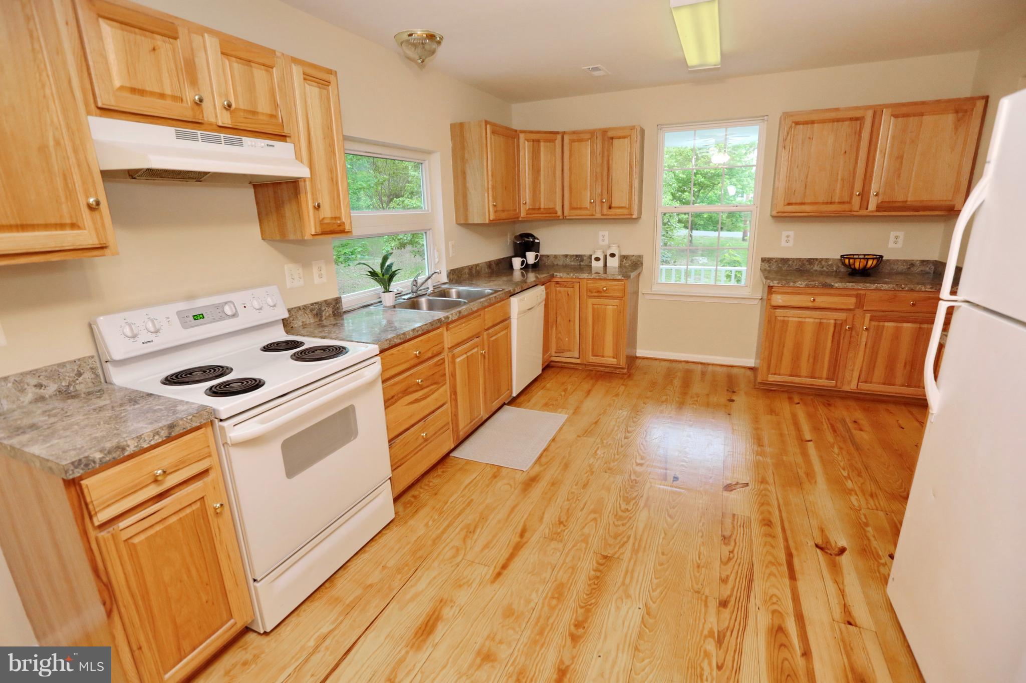 17436 Audrey Road Cobb Island, MD 20625 - Photo 8 of 30 Kitchen