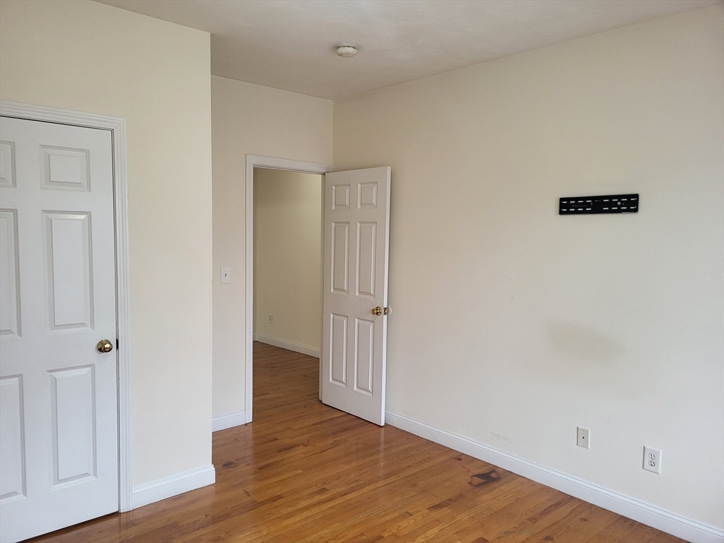 54 Greendale Road, Unit 3L Boston, MA 02126 - Photo 2 of 16
