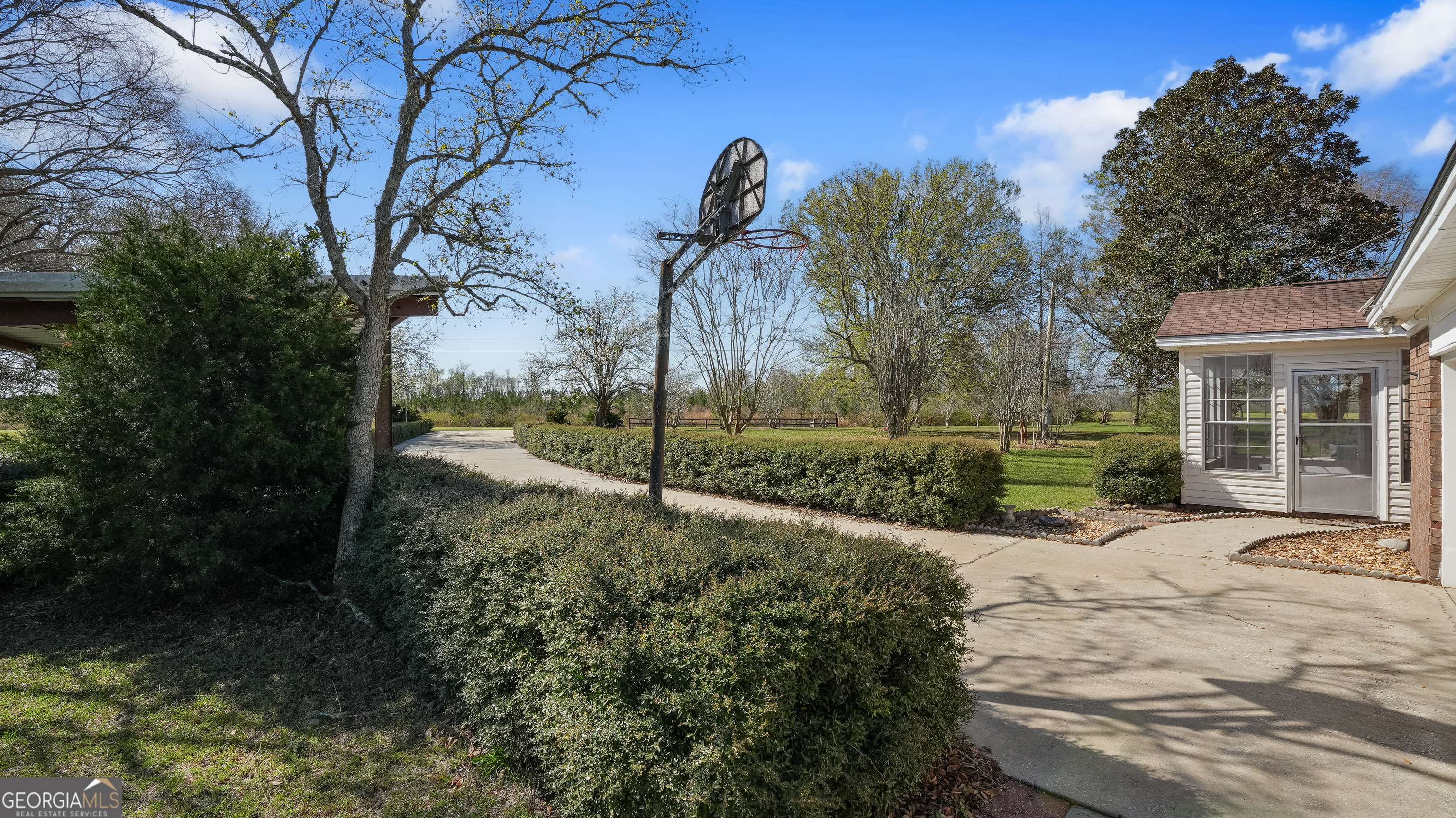 1535 Clifford Jones Road Screven, GA 31560 - Photo 14 of 48