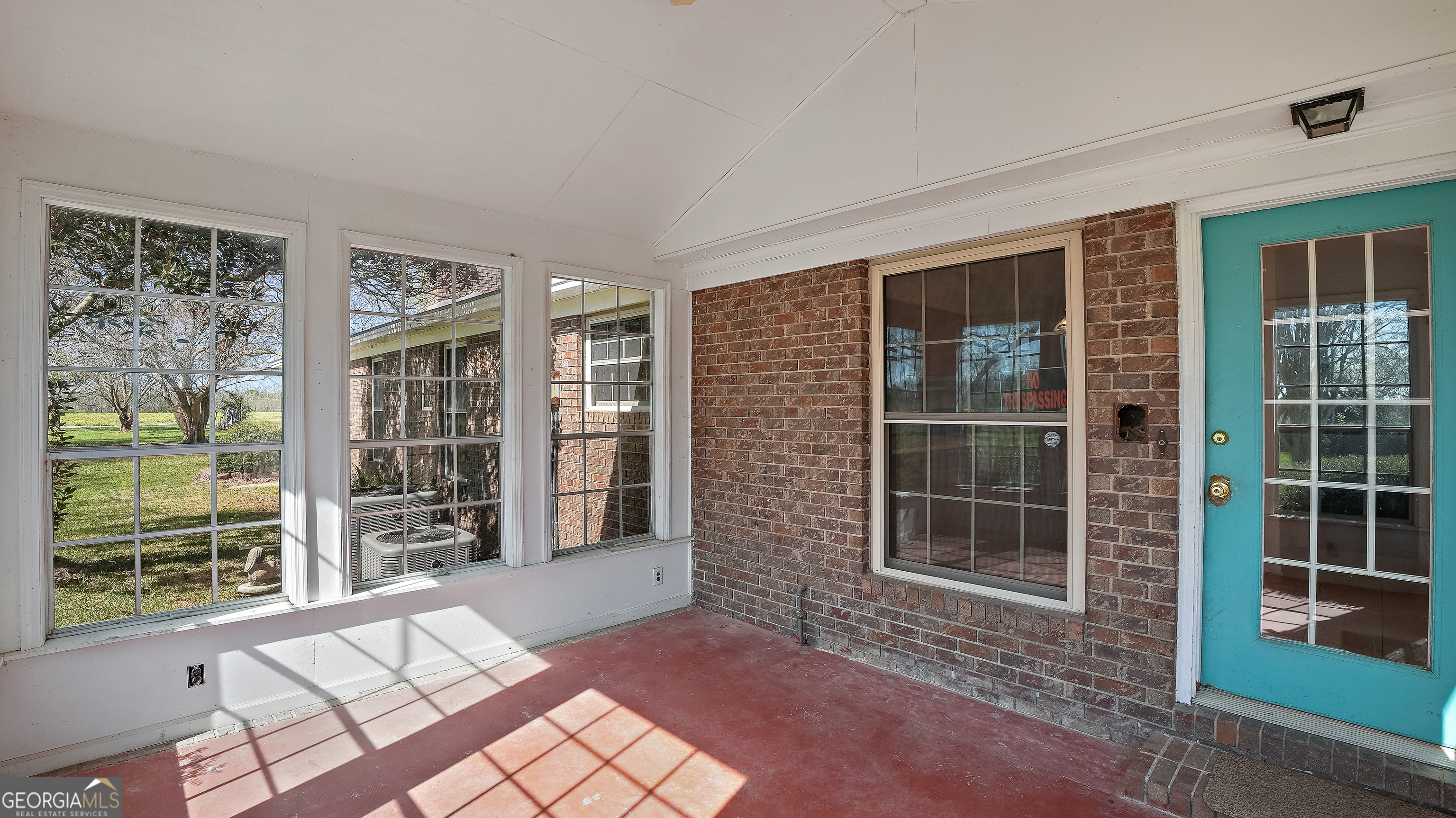 1535 Clifford Jones Road Screven, GA 31560 - Photo 21 of 48