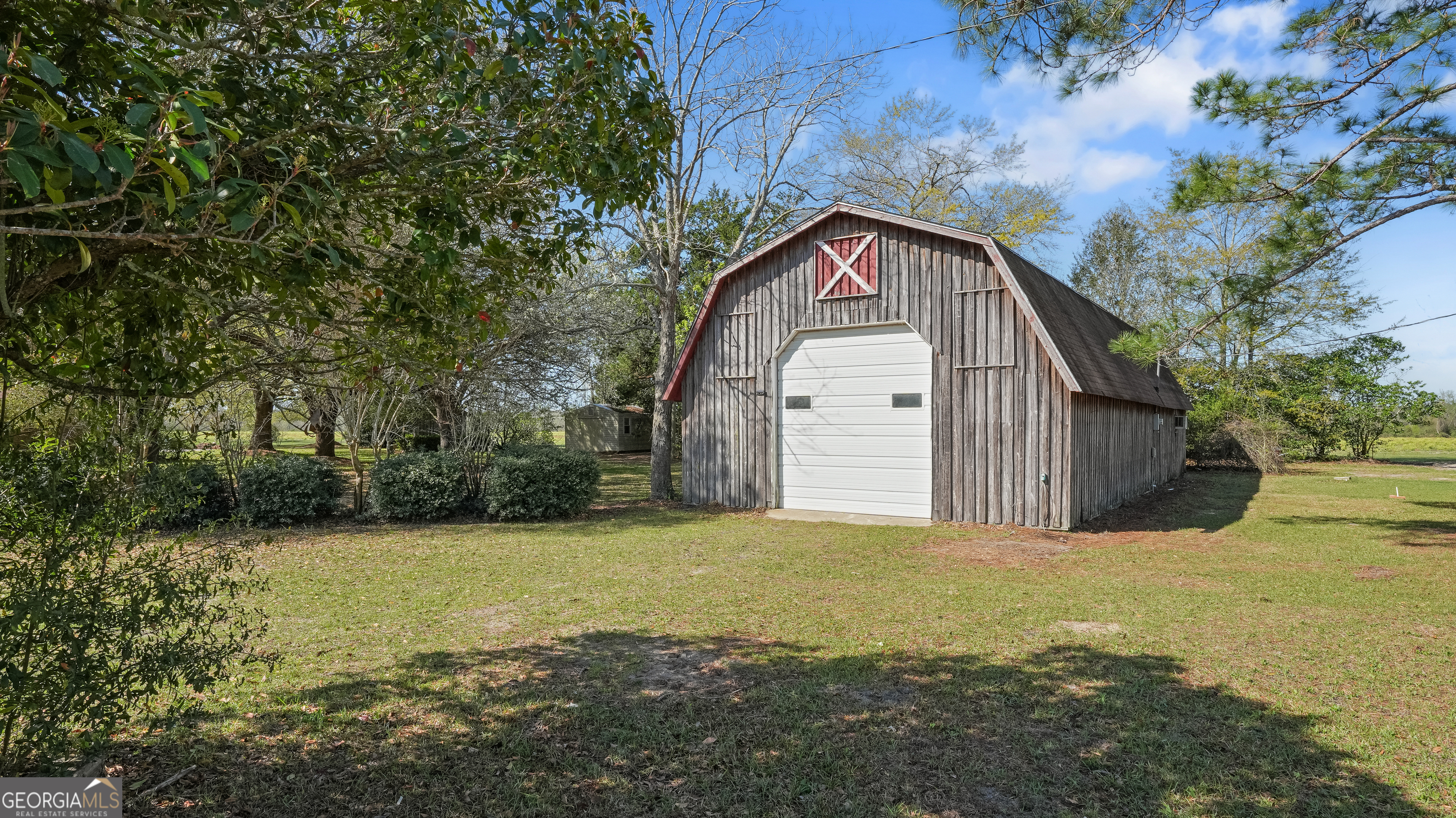 1535 Clifford Jones Road Screven, GA 31560 - Photo 5 of 48