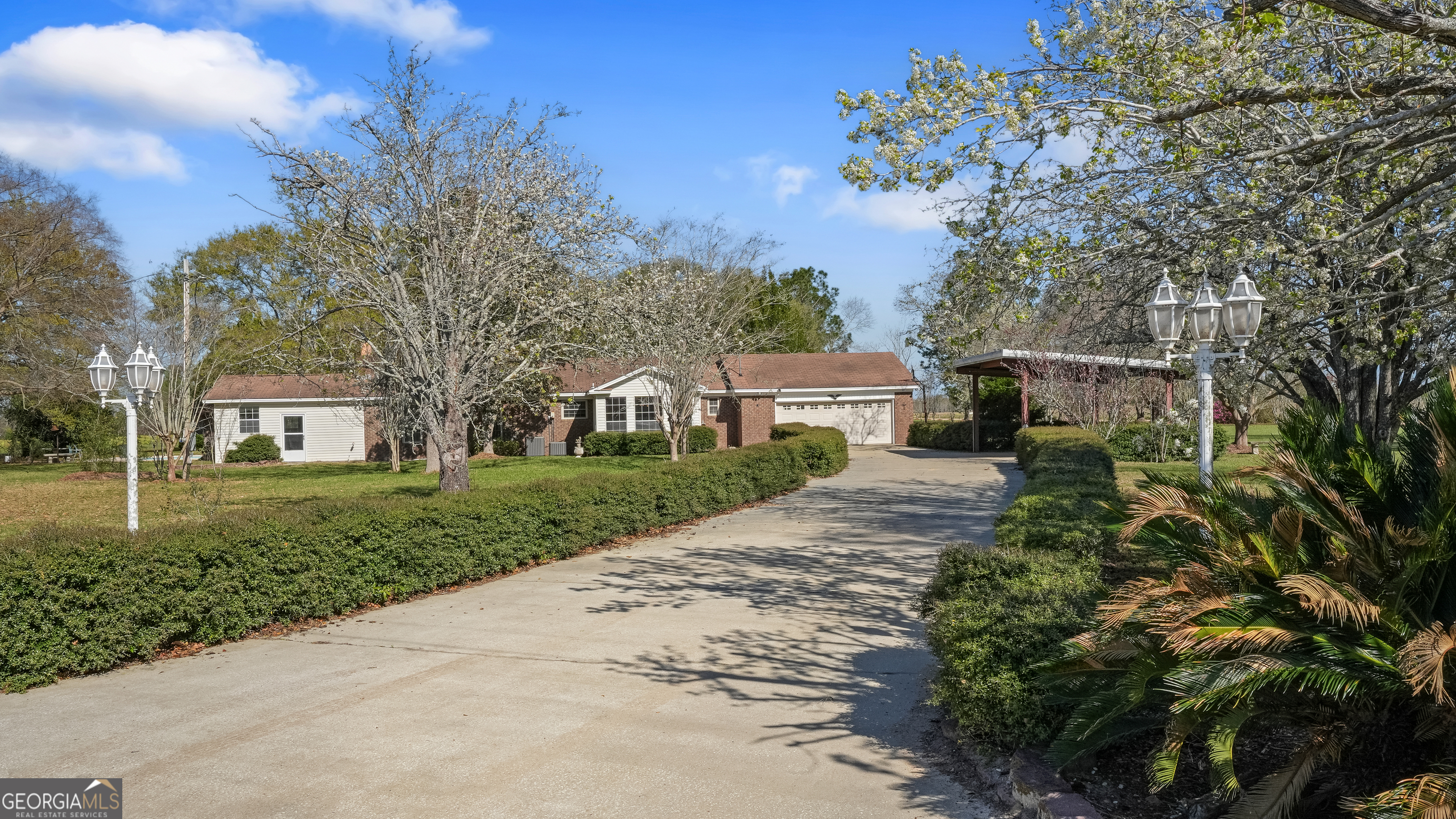 1535 Clifford Jones Road Screven, GA 31560 - Photo 8 of 48