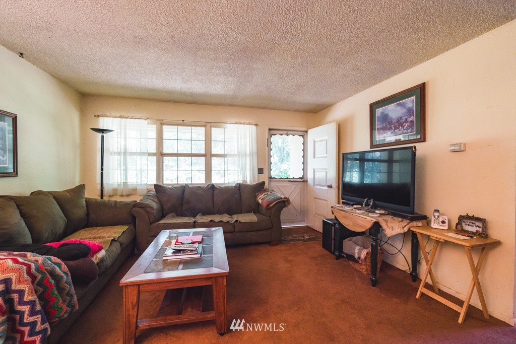 983 Kelly Road Bellingham, WA 98226 - Photo 18 of 25