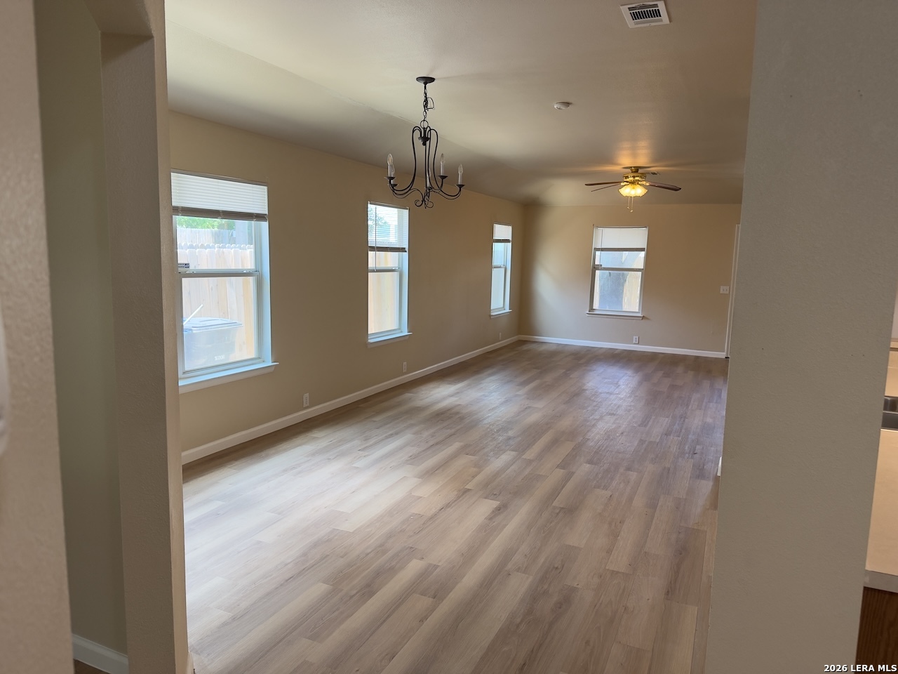 927 Rustling Cove San Antonio, TX 78251 - Photo 4 of 22