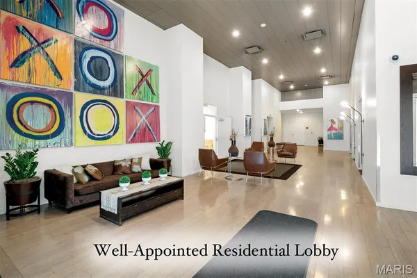 $585,000 | 915 Olive Street, Unit 1605, St. Louis, MO 63101