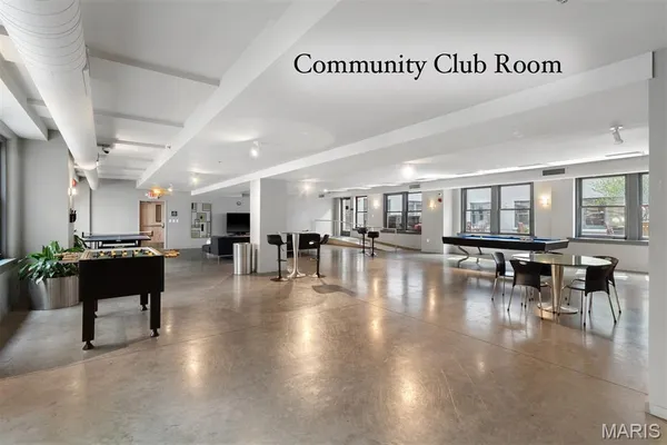 $585,000 | 915 Olive Street, Unit 1605, St. Louis, MO 63101